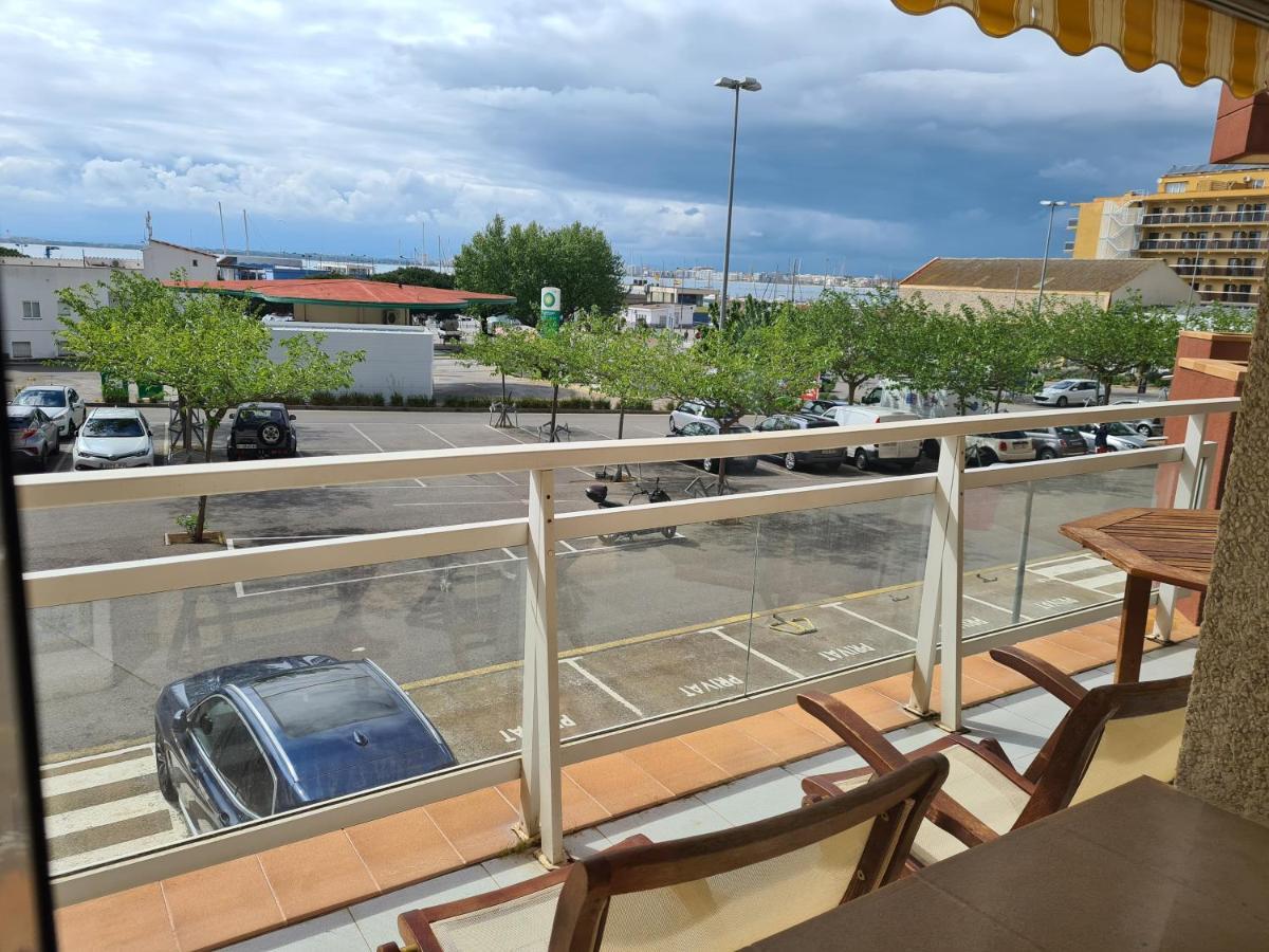 Acogedor Apartamento Vistas Al Mar Roses Kültér fotó