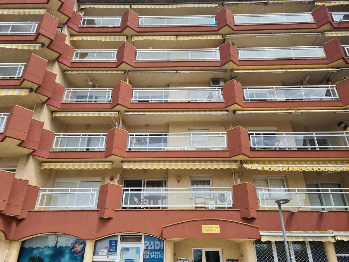 Acogedor Apartamento Vistas Al Mar Roses Kültér fotó